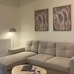 Thess Monica's Apartman *
